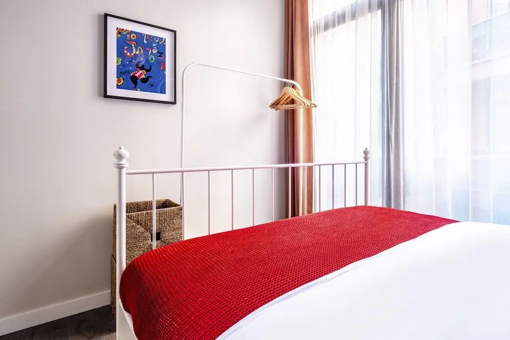 Стамбул: Central Flat With Sleek Interior in Sisli