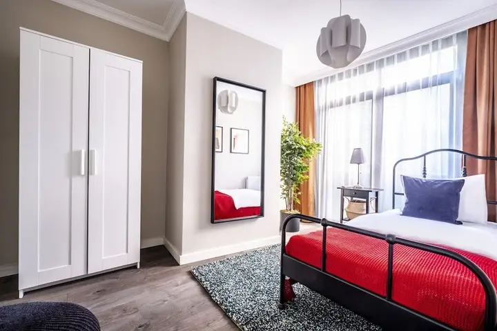 Стамбул: Central Flat With Sleek Interior in Sisli