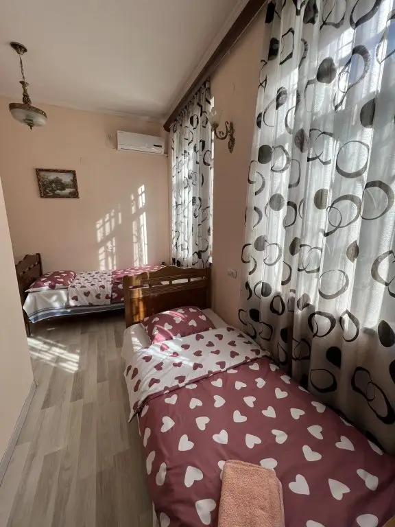 Тбилиси: Гостевой дом TbilHome Guest