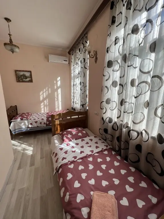 Тбилиси: Гостевой дом TbilHome Guest
