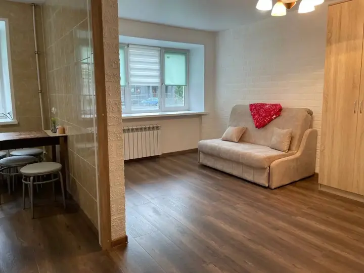 Кировск: Na Ulice Kirova 53 Apartments