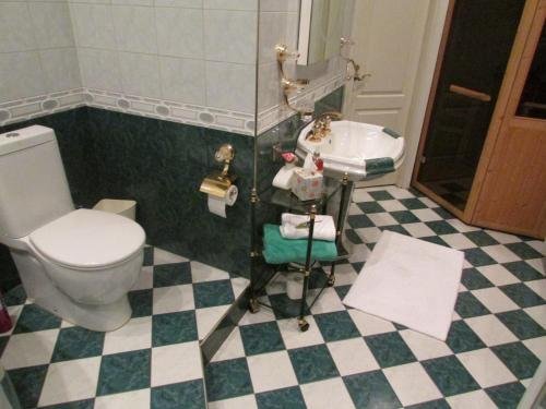 Санкт-Петербург: Apartment Bolshaya Konyushennaya 7