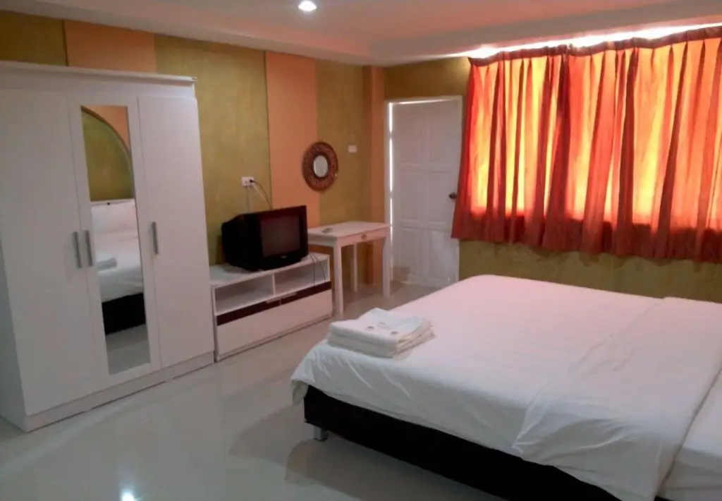 Паттайя: Mkent Guest House