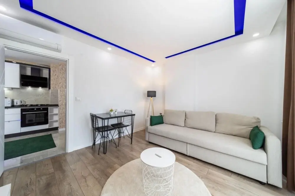 Анталья: Modern and Central Home Near Beach in the Heart of Antalya