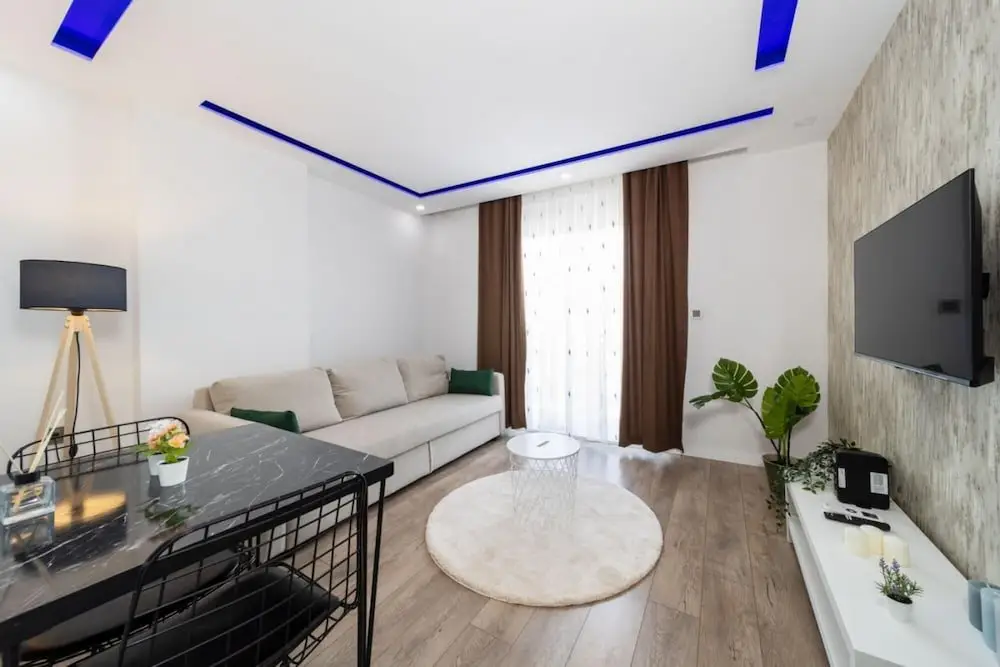 Анталья: Modern and Central Home Near Beach in the Heart of Antalya