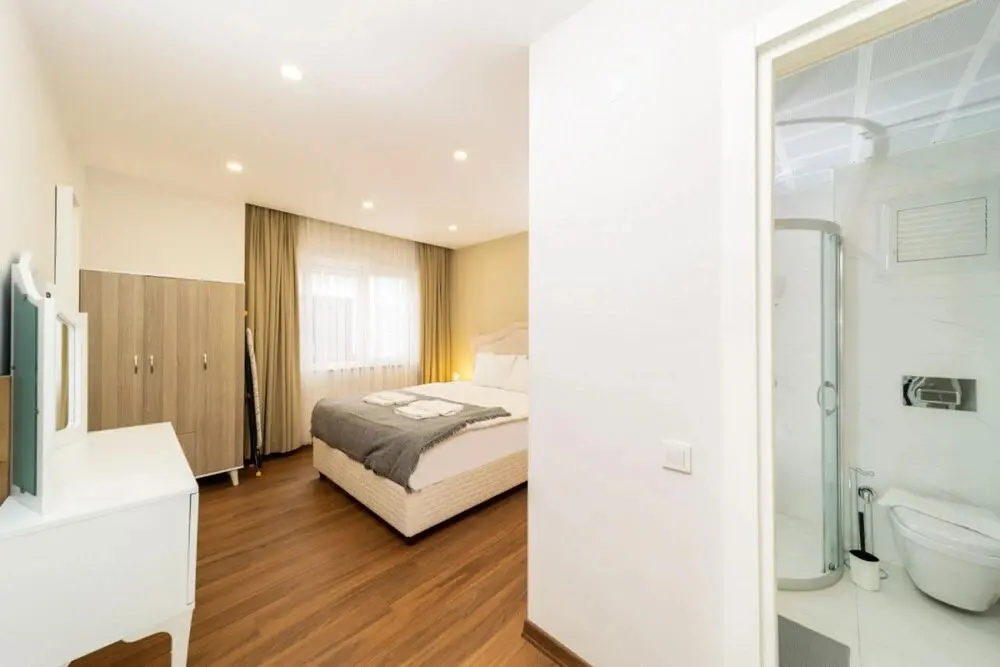 Анталья: Central Flat With Balcony Near Sea in Muratpasa