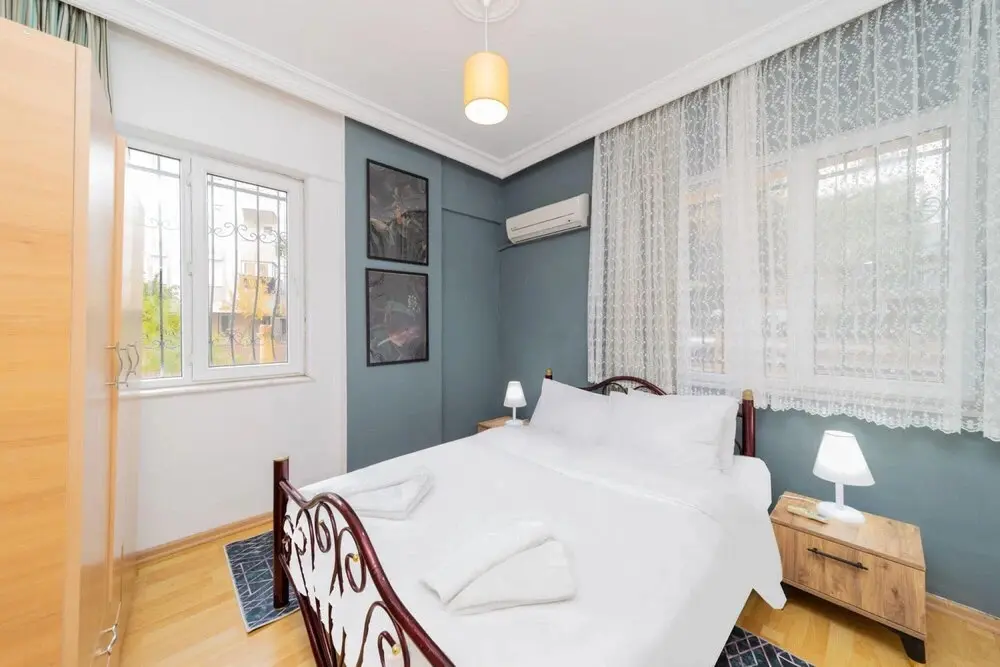 Анталья: Spacious Flat With Backyard in Muratpasa