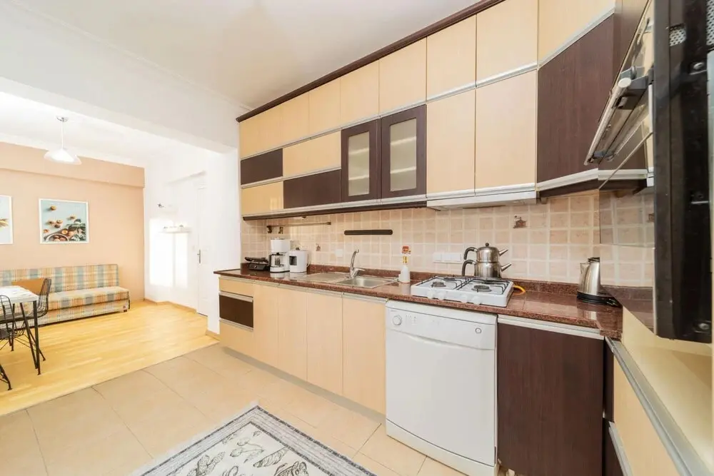 Анталья: Spacious Flat With Backyard in Muratpasa