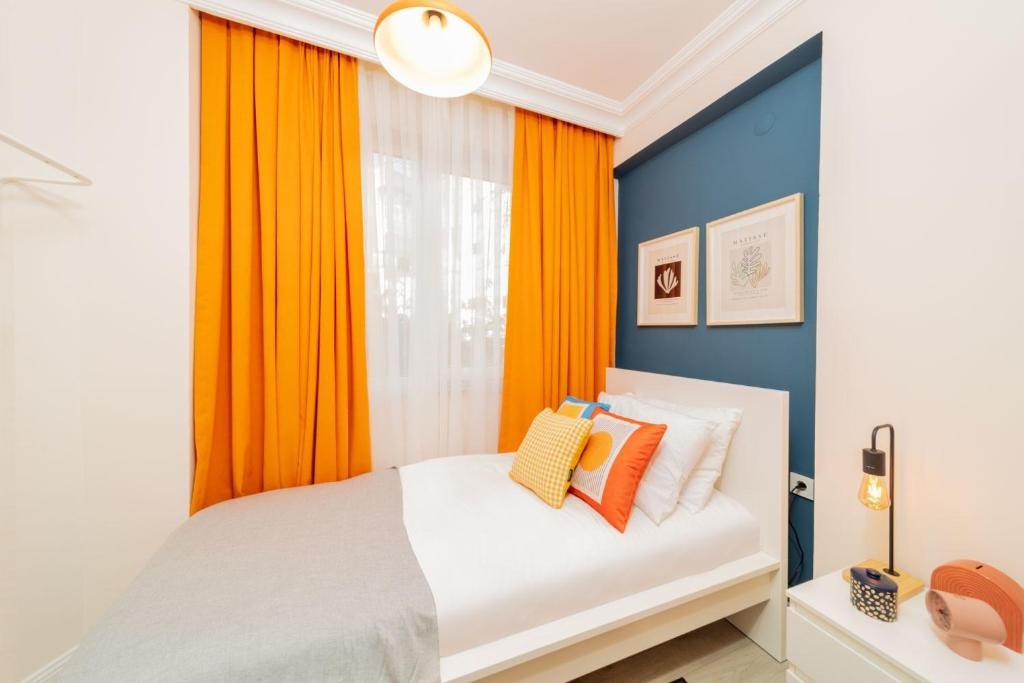 Анталья: Vibrant and Central Apartment in Muratpasa