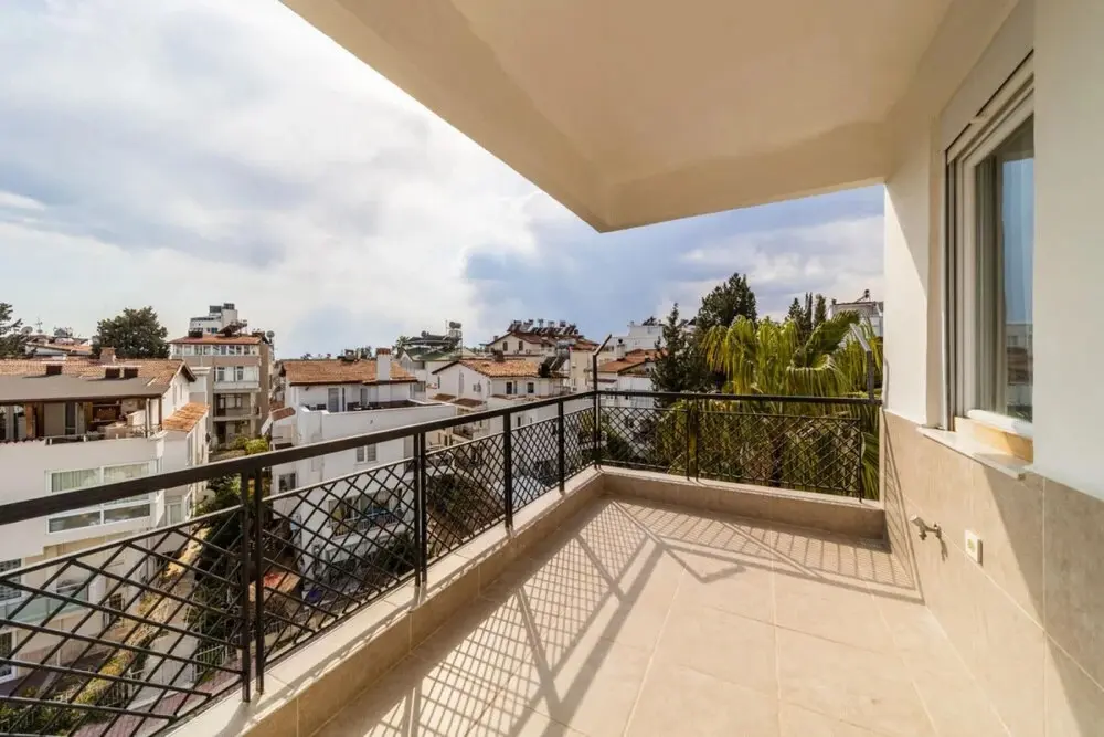 Анталья: Spacious and Central Apartment near Lara Beach in Muratpasa, Antalya