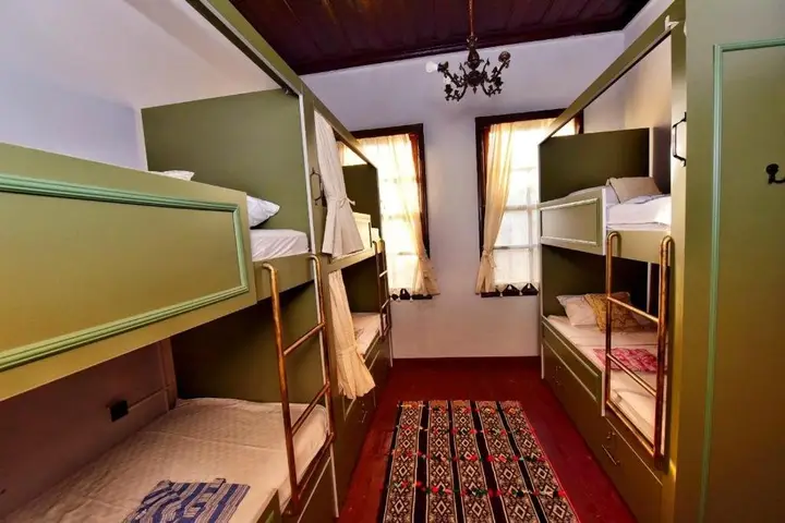 Анталья: Lords Hostel & Pub