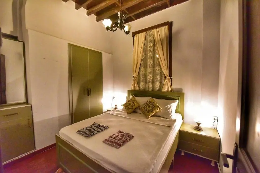 Анталья: Lords Hostel & Pub