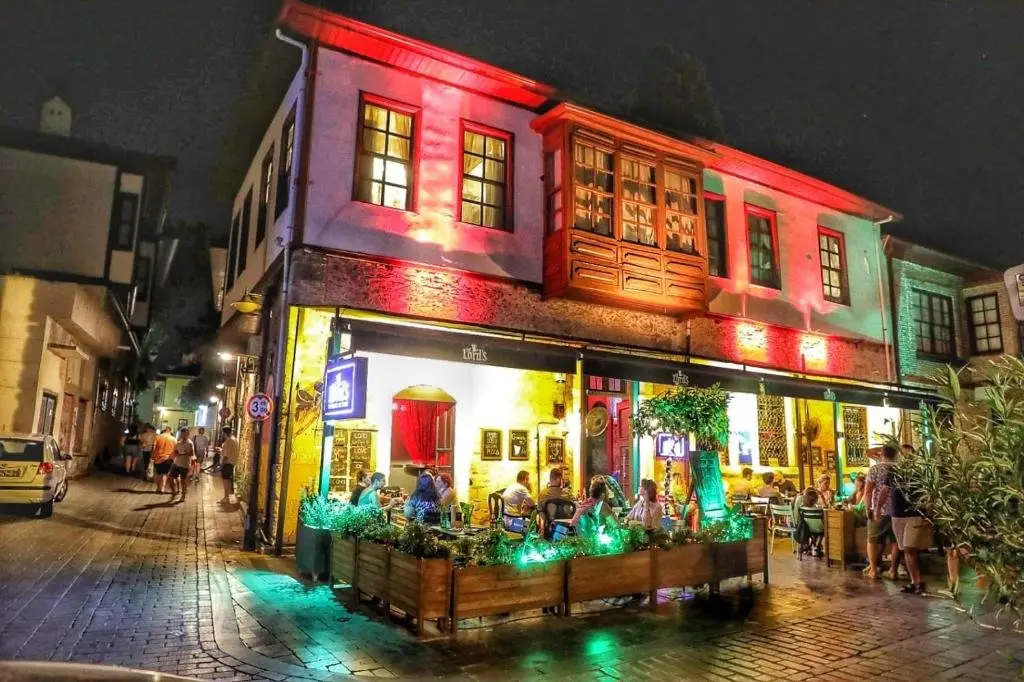 Анталья: Lords Hostel & Pub
