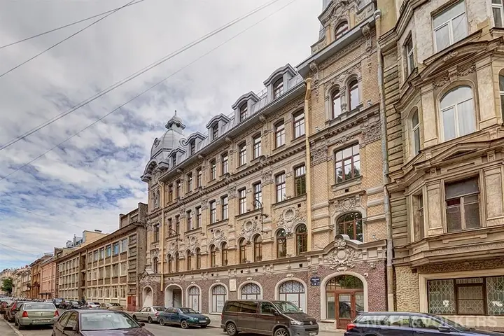 Санкт-Петербург: Апартаменты MyhomeYourhome на Галерной 40