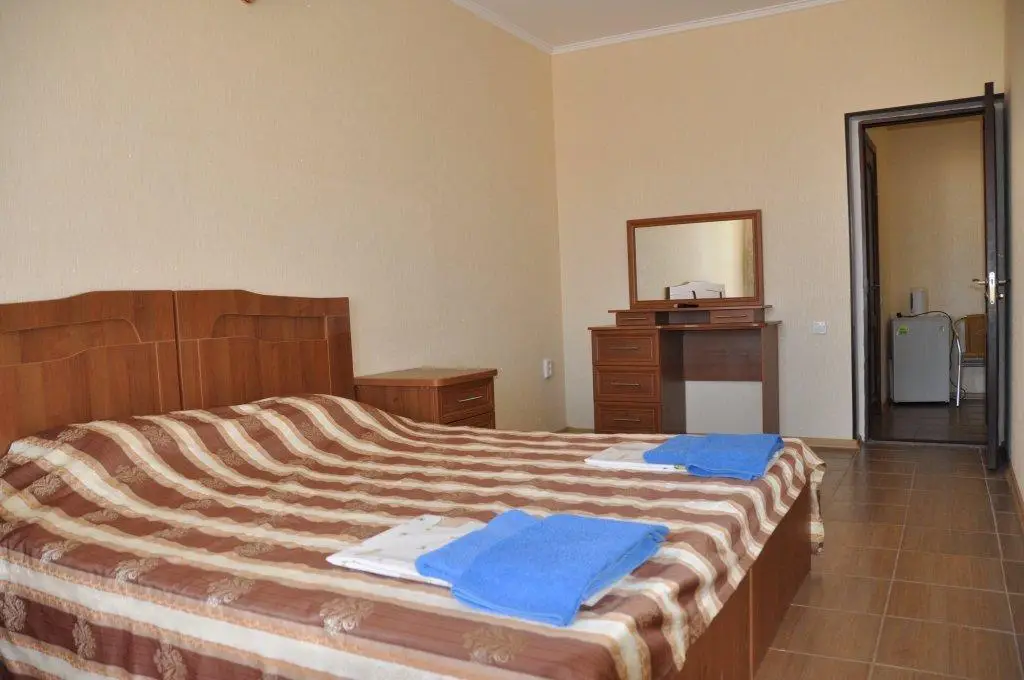 Архипо-Осиповка: Guest House Moreleto