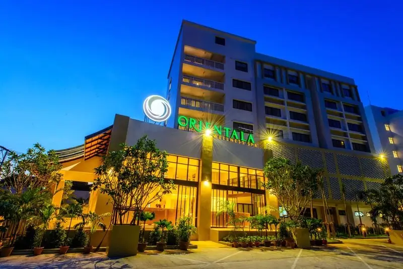 Муанг: Recenta Suite Phuket Suanluang