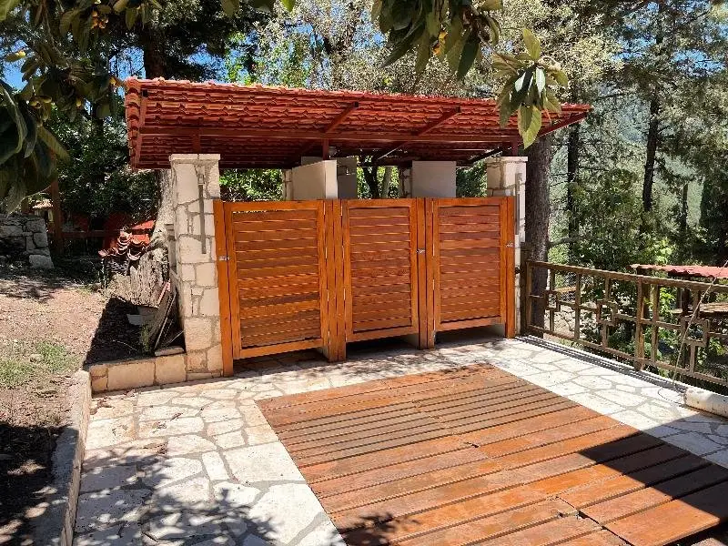 Кумлуджа: Trinitys Forest Bungalows