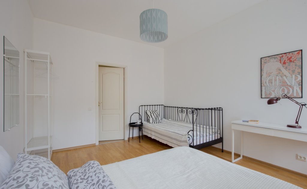 Санкт-Петербург: Апартаменты Город Рек в Золотом Треугольнике (3 rooms)