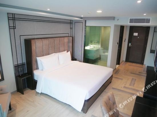 Бангкок: First Pride Hotel Bangkok