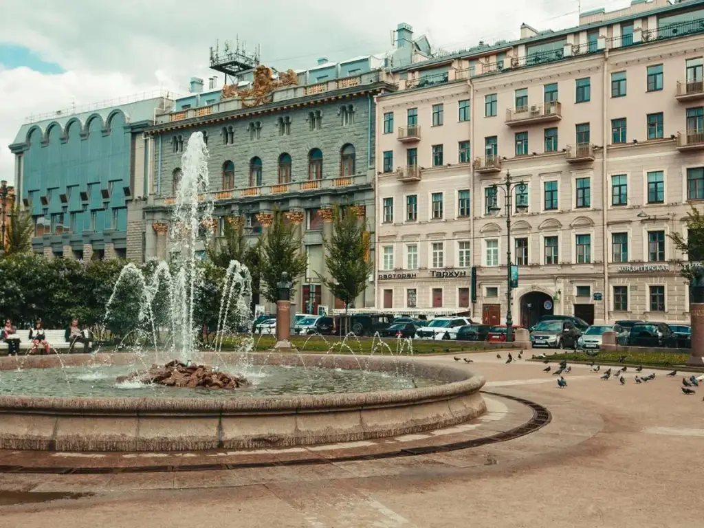Санкт-Петербург: Меблированные комнаты Синема