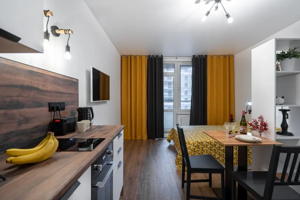 Санкт-Петербург: Апартаменты RoomyRoom Yellow