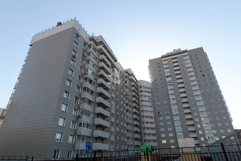 Новосибирск: АлАнт на улице Зыряновская