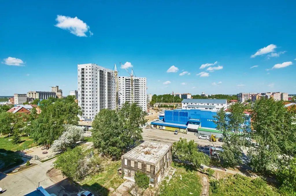 Томск: Сутки Томск на переулке Дербышевский