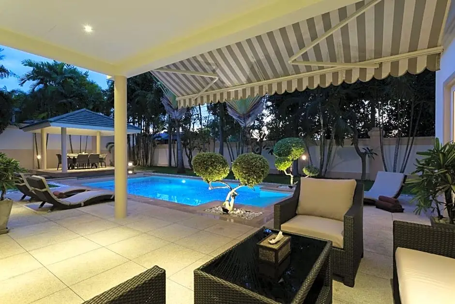 Паттайя: Luxury Pool Villa 44 3BR 6-8 persons