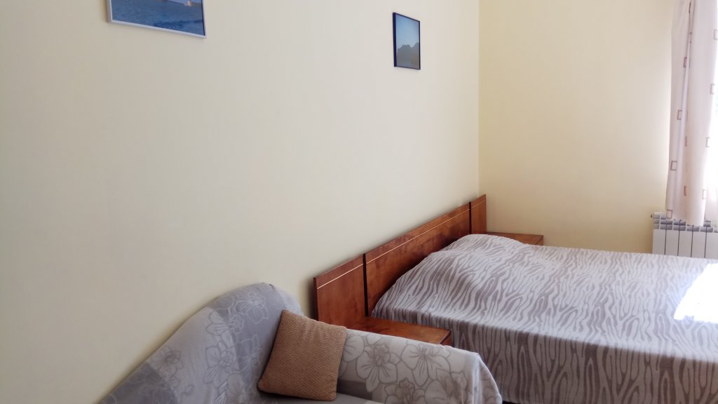 Севастополь: Guest House Rebekka