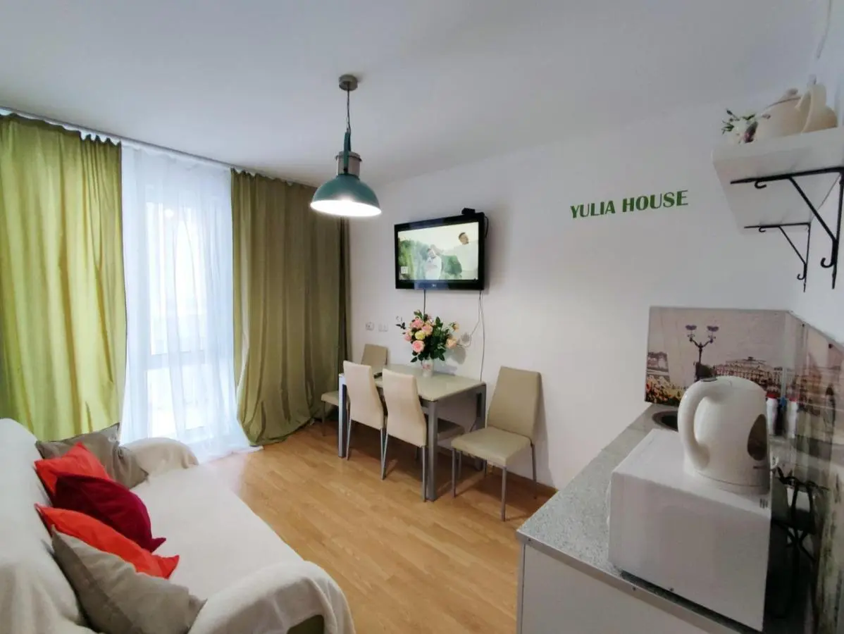 Тюмень: Yulia House