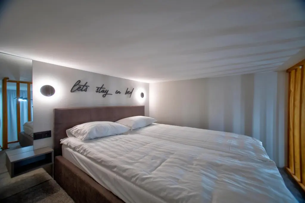 Санкт-Петербург: Kristoff Apartments (Кристофф Апартментс)