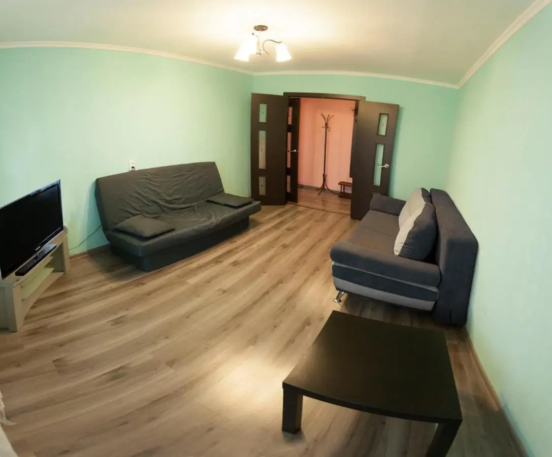Тюмень: 2kv Apartment Center Gudvin