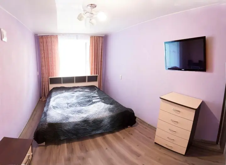 Тюмень: 2kv Apartment Center Gudvin