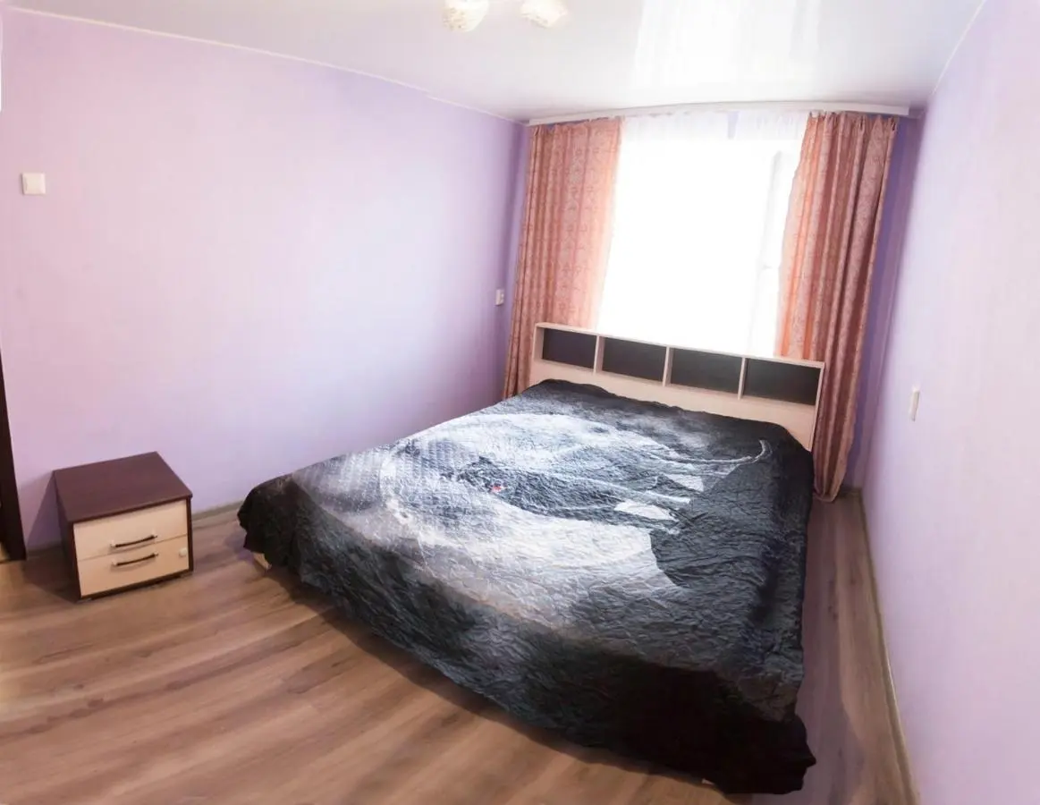 Тюмень: 2kv Apartment Center Gudvin
