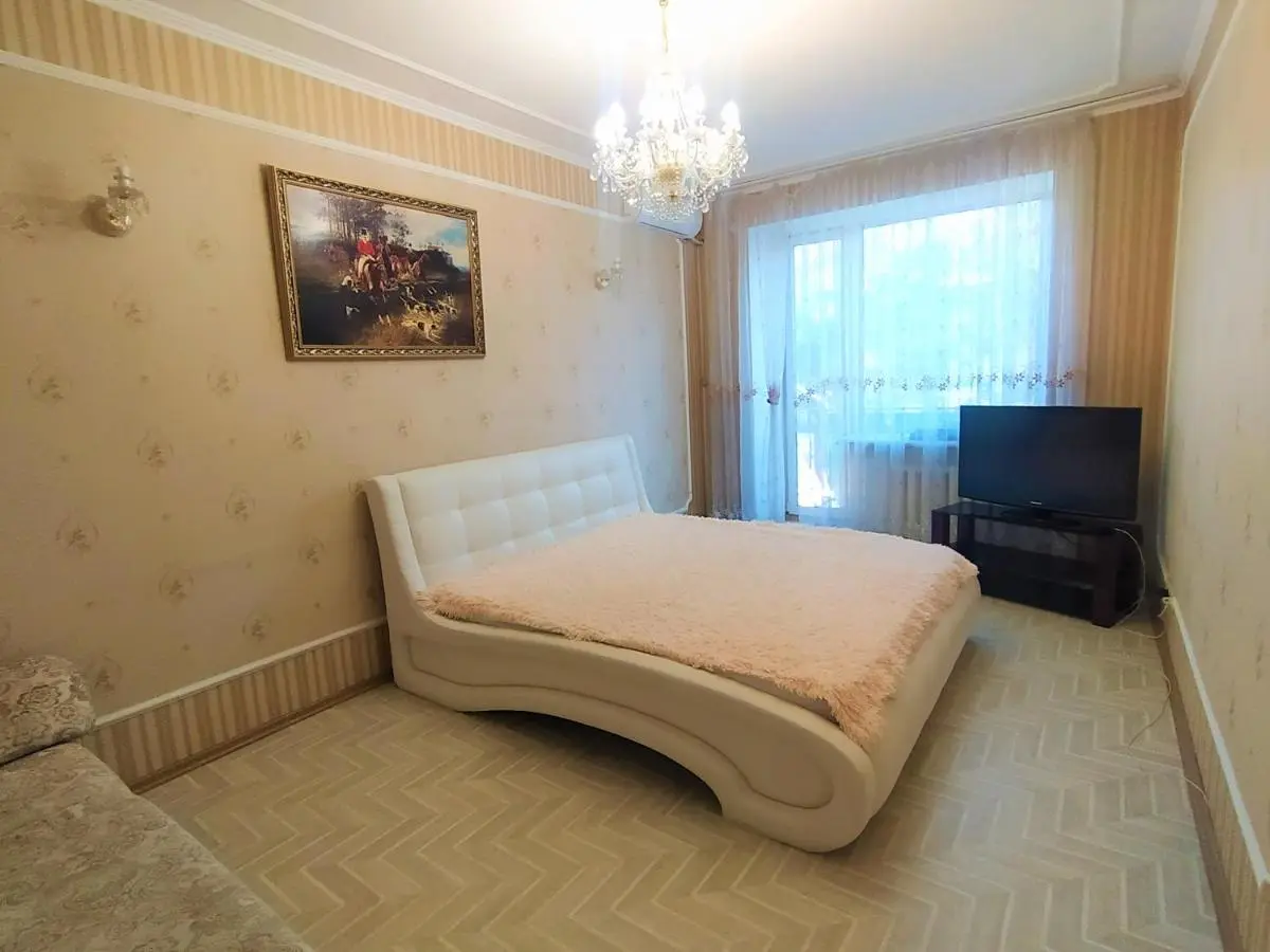 Тюмень: Мельникайте 102, Центр, Аквапарк, Источники