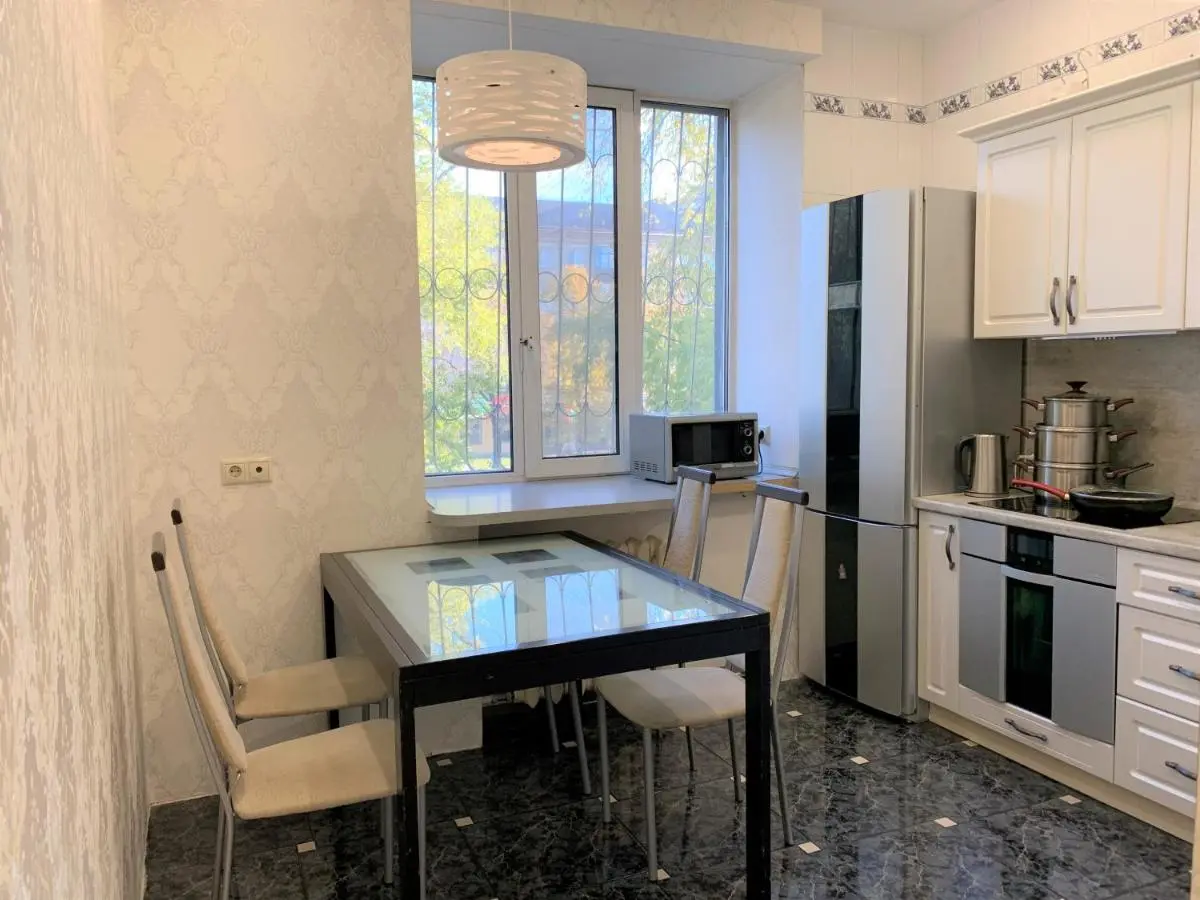 Тюмень: Мельникайте 102, Центр, Аквапарк, Источники