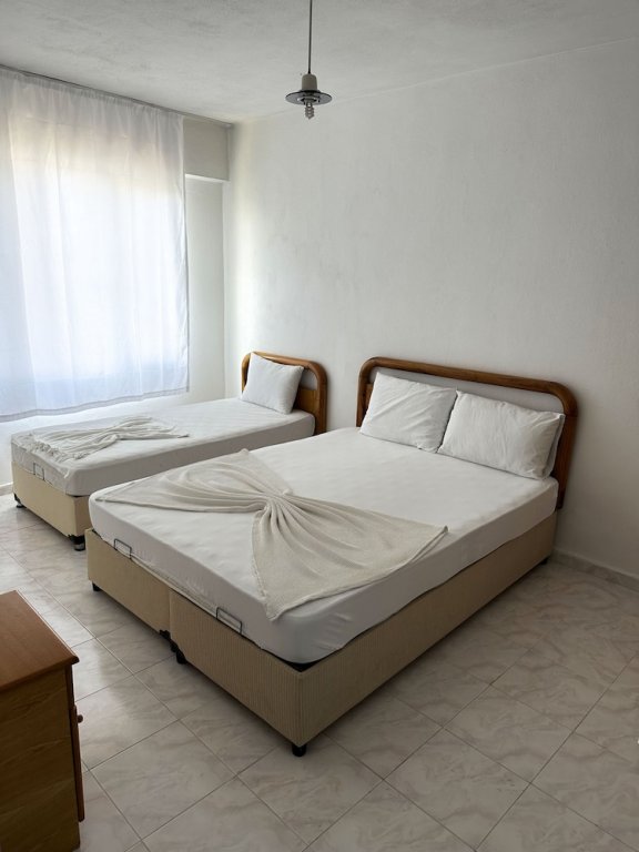 Айвалык: Beyaz Saray Apart Otel