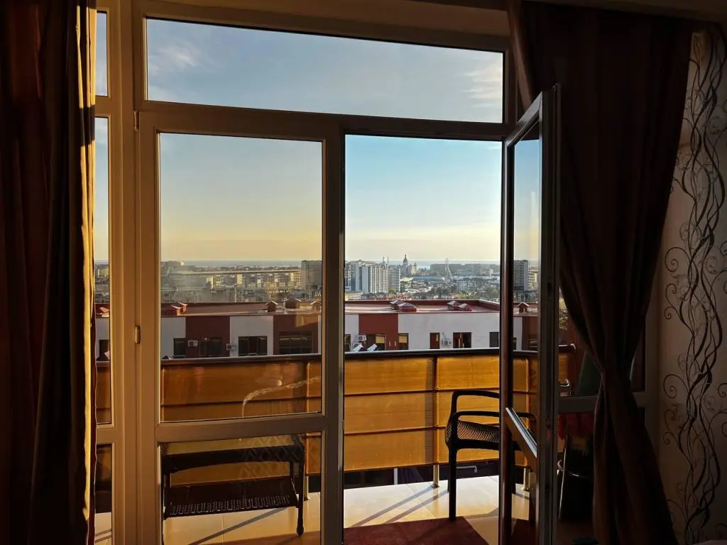 Сочи: Voda Realty On Kaspiyskaya Street