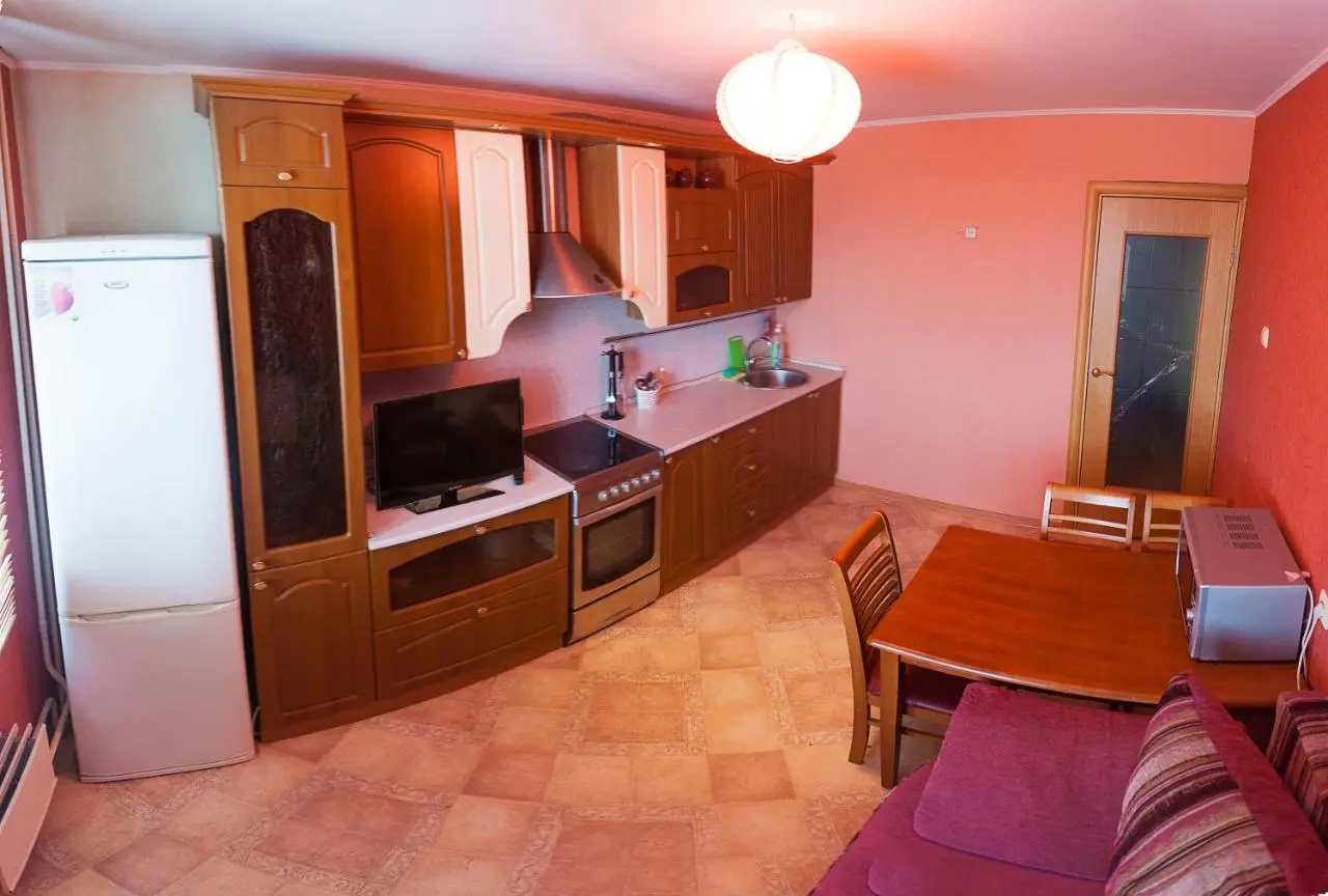 Тюмень: 1k Apartment in the center