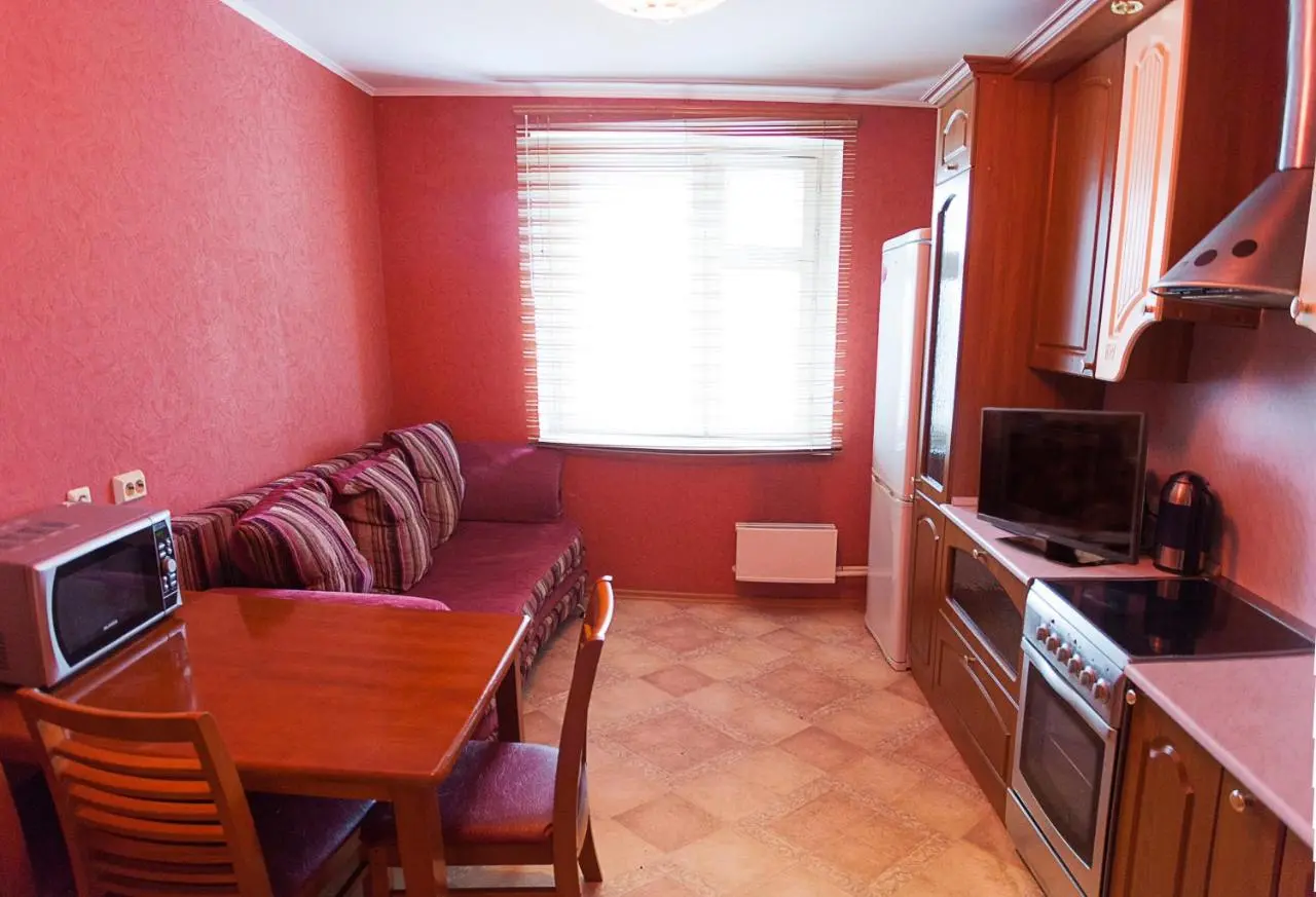 Тюмень: 1k Apartment in the center