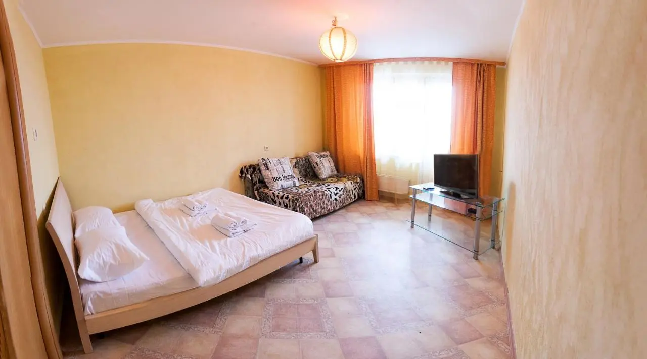 Тюмень: 1k Apartment in the center