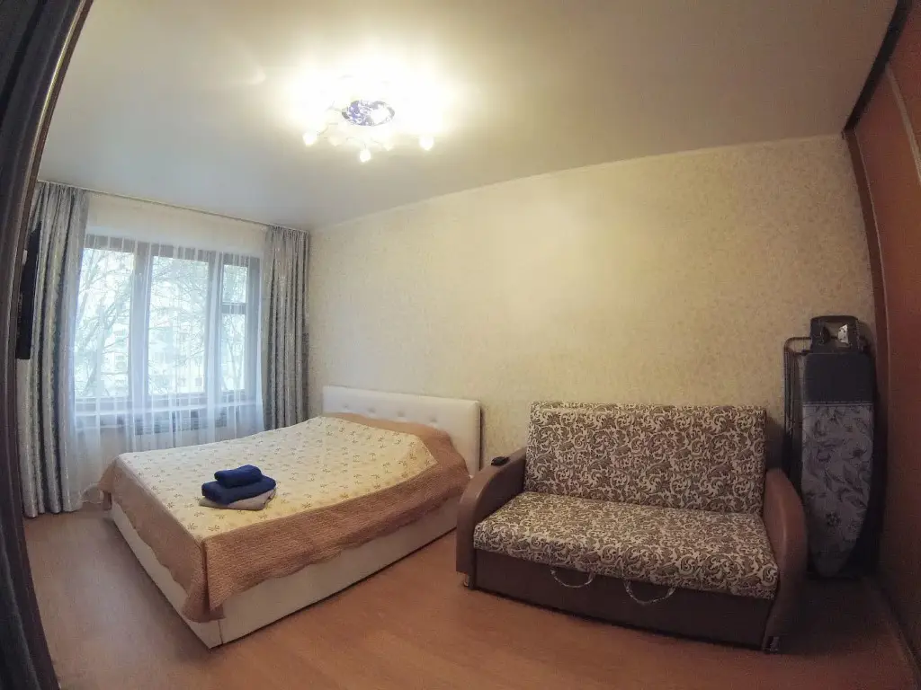 Калуга: Апартаменты Right Room однокомнатные в центре города на Карла Либкнехта 10