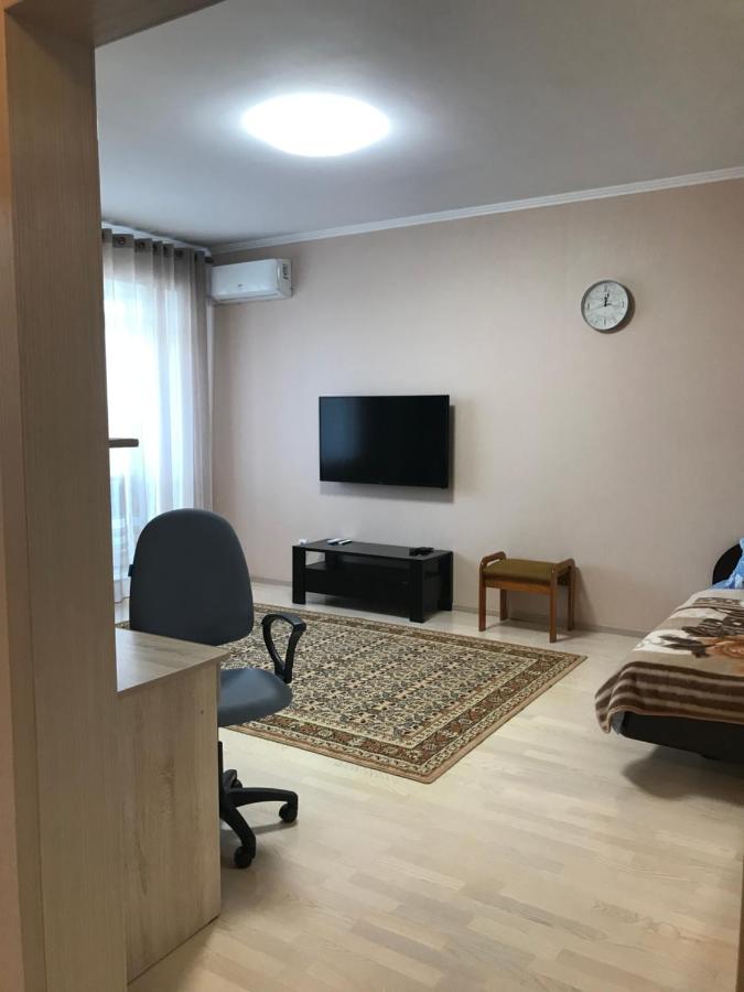 Тюмень: Apartment on Minskaya
