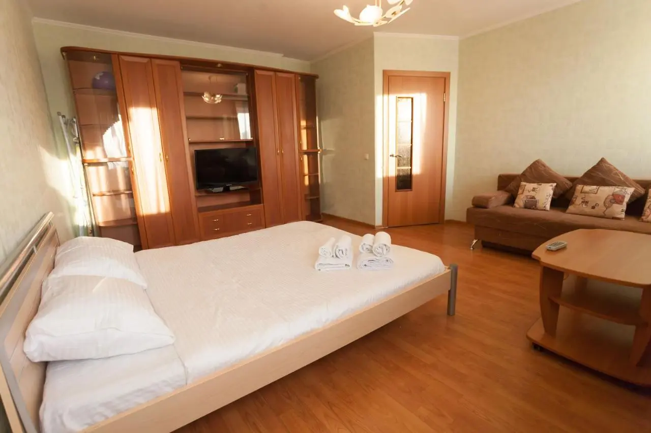 Тюмень: 1K Apartment in the center