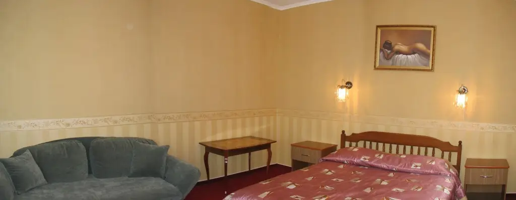 Анапа: Мебелированные комнаты House on Pervomayskaya