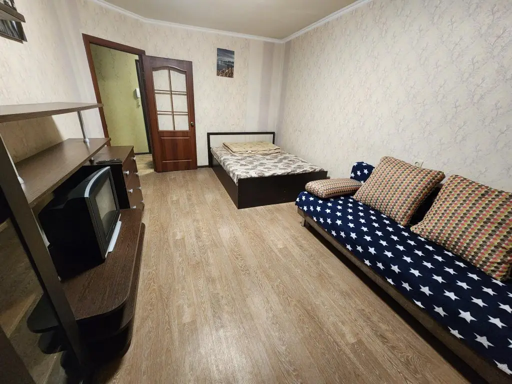 Тула: LVH Apartment on Frunze Street 10