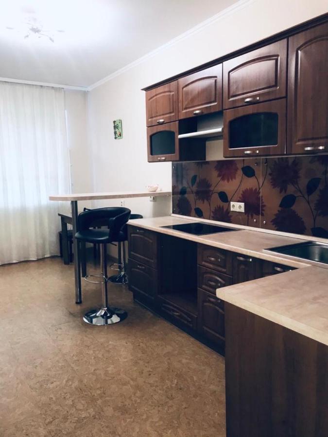 Тюмень: Apartament Kristall