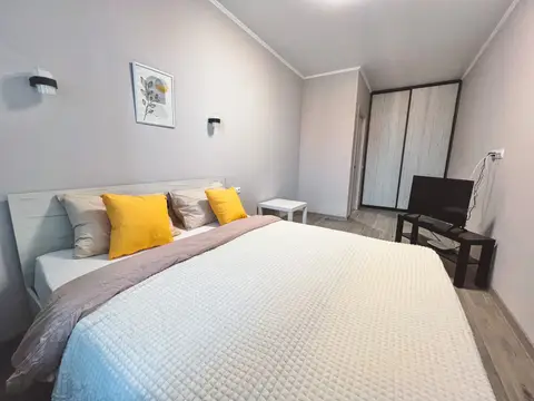 Апартаменты 1-комнатная квартира люкс Bedroom Suite в ЖК Старый центр — фото 1