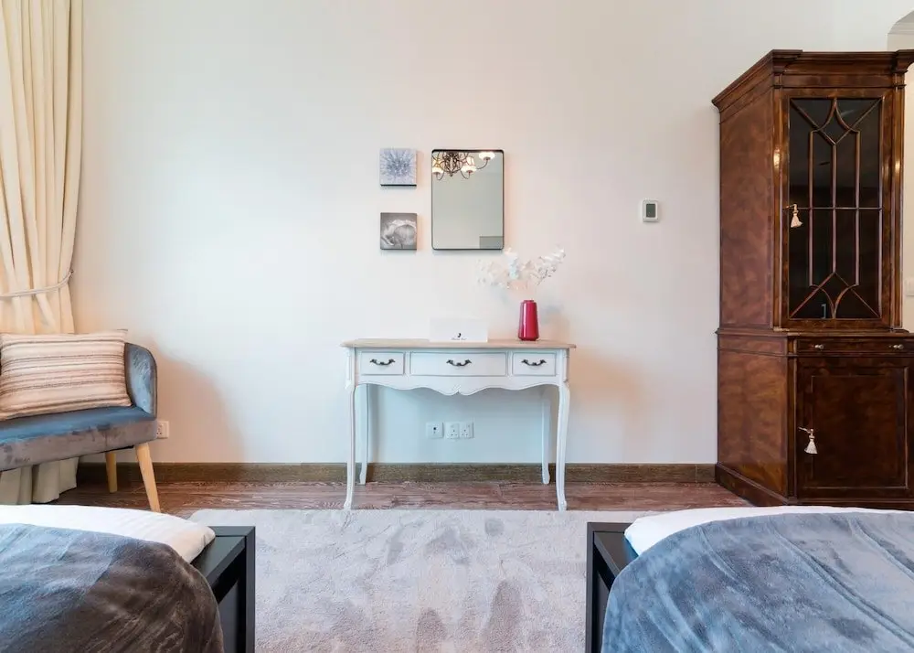Дубай: Beach Access Apt w Burj Sea Views on The Palm