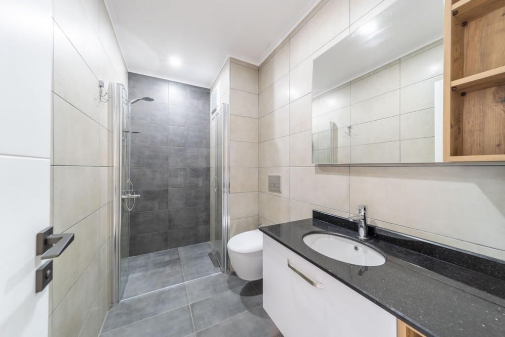 Аланья: Modern Apartment With Shared Sauna in Alanya